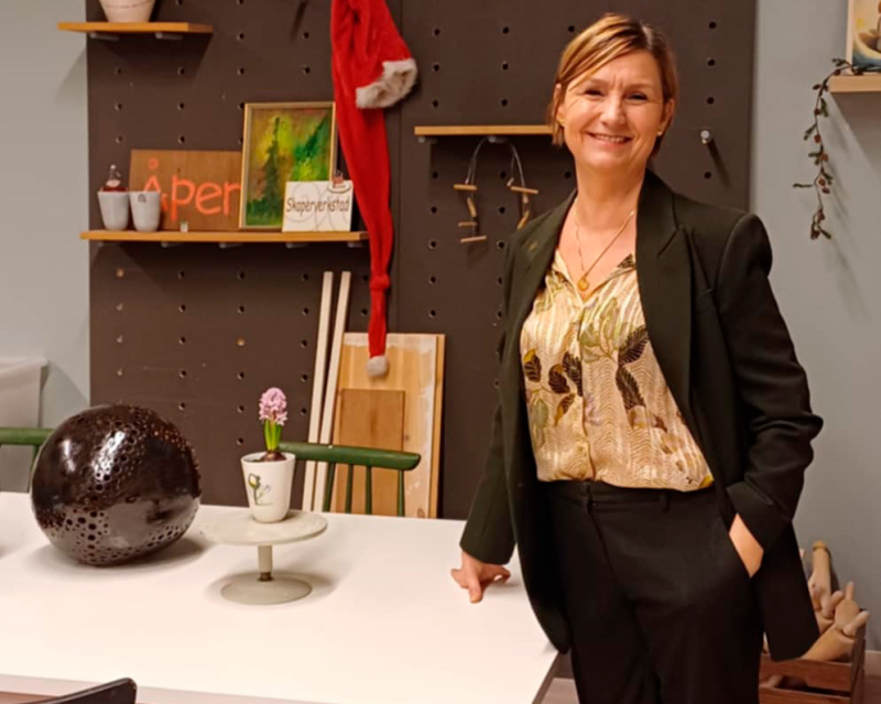 Bedriftsbesøk hos Britt Oddhild Rørvik på Studio Nittennullni.